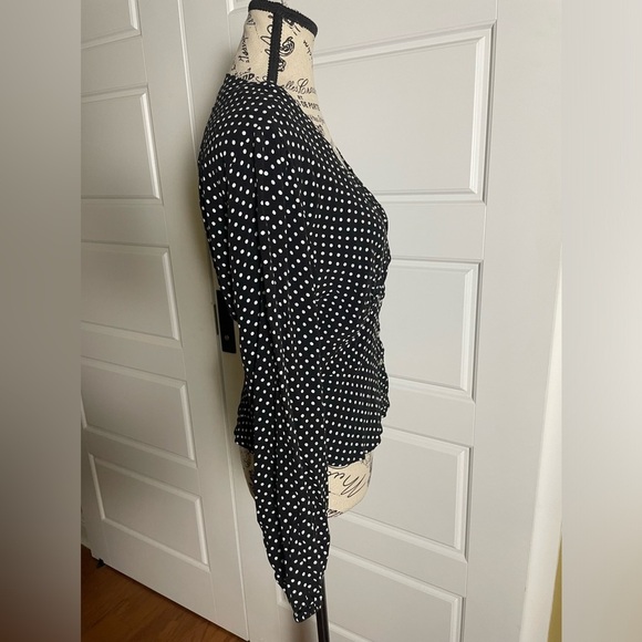 Free People Maye Printed Long Sleeve top in Black - Picture 4 of 8